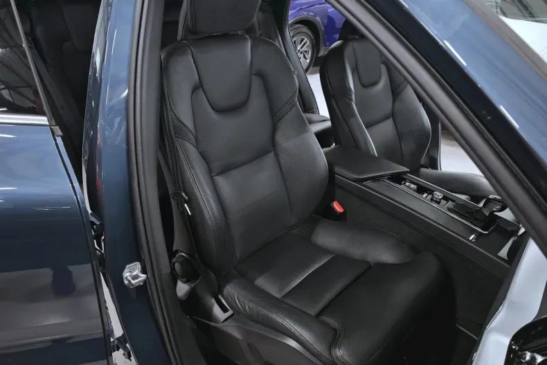 Volvo XC60 din 2020 cu 154.840 km - oferta VOL212037 - foto 9