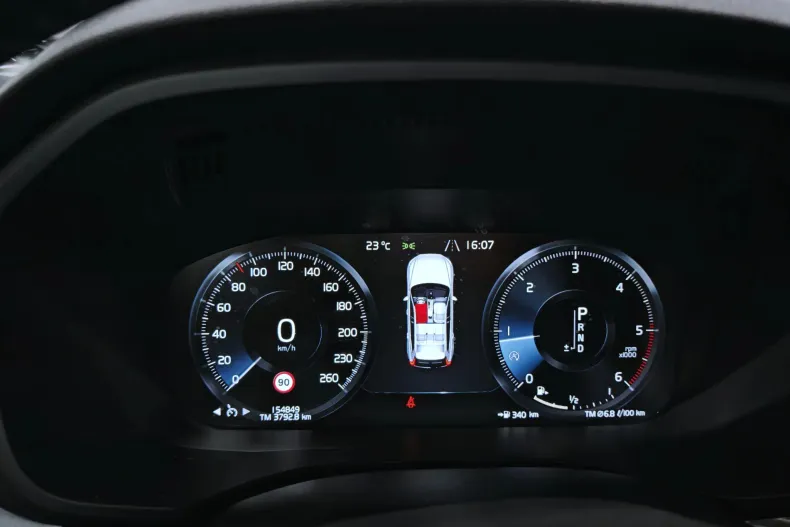 Volvo XC60 din 2020 cu 154.840 km - oferta VOL212037 - foto 23