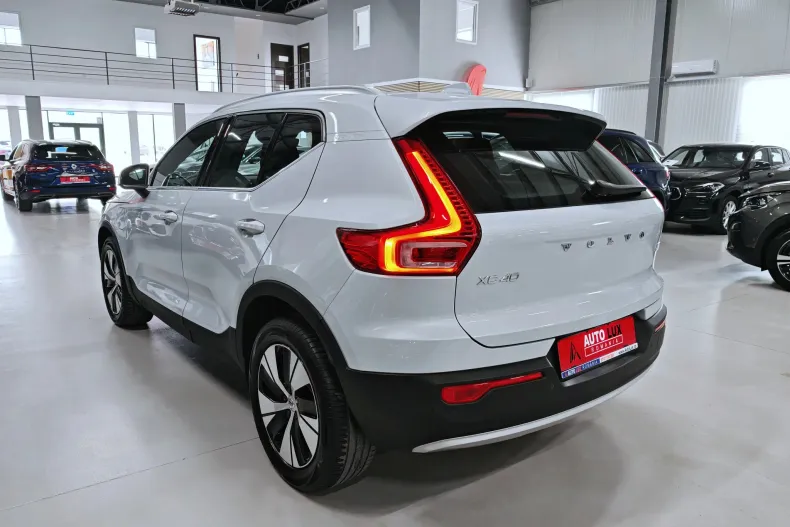 Volvo XC40 din 2021 cu 147.472 km - oferta VOL212039 - foto 5