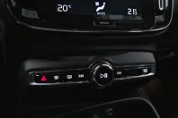 Volvo XC40 din 2021 cu 147.472 km - oferta VOL212039 - foto 25