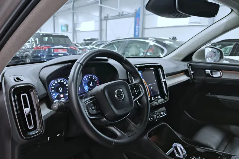Volvo XC40 din 2021 cu 123.276 km - oferta VOL212041 - foto 7
