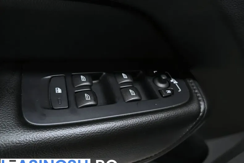 Volvo XC60 din 2021 cu 155.000 km - oferta VOL212042 - foto 27