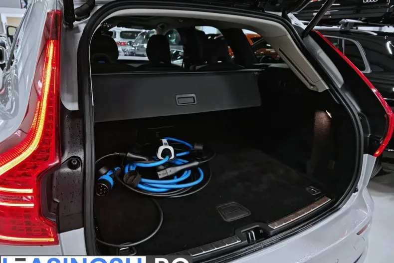 Volvo XC60 din 2021 cu 155.000 km - oferta VOL212042 - foto 32