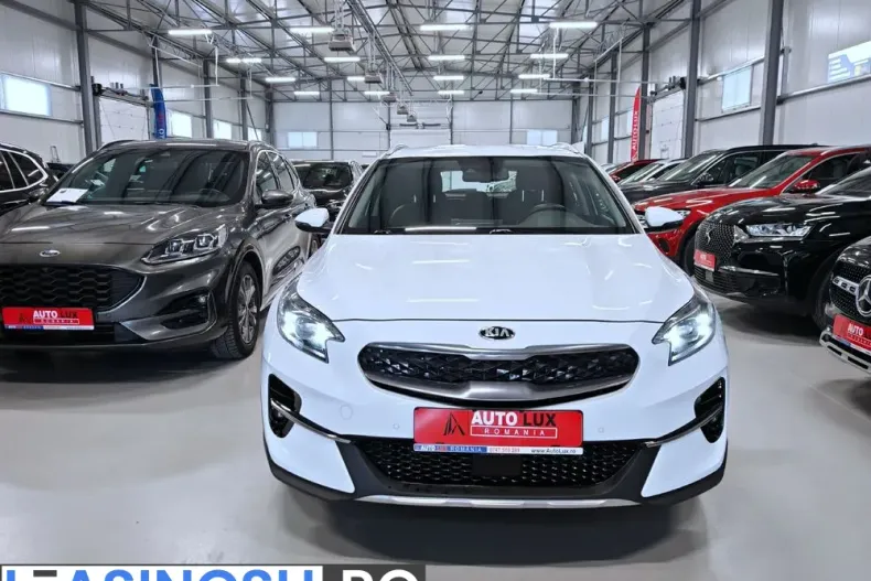 Kia XCeed din 2021 cu 56.499 km - oferta KIA212043 - foto 2