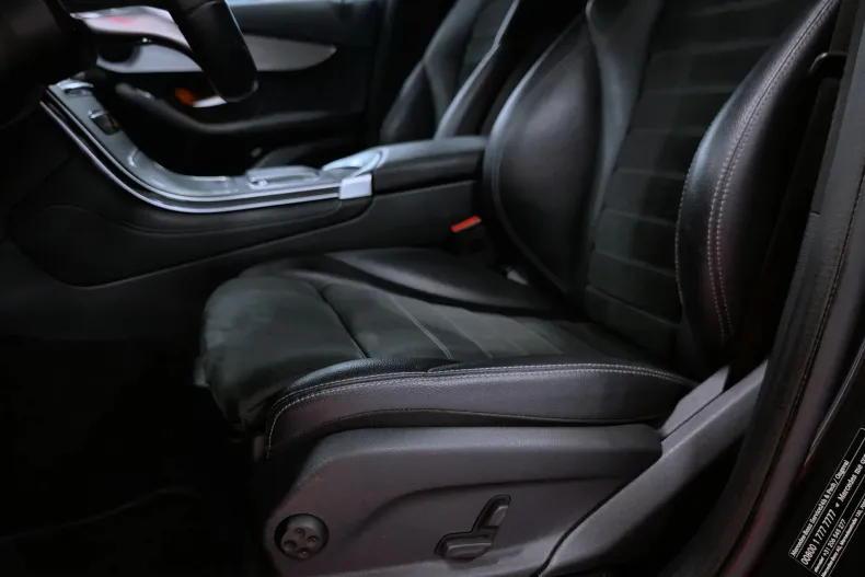 Mercedes-Benz GLC din 2020 cu 145.558 km - oferta MER212045 - foto 30