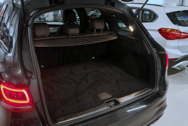 Mercedes-Benz GLC din 2020 cu 145.558 km - oferta MER212045 - foto 38