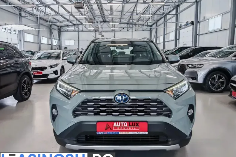 Toyota RAV4 din 2022 cu 96.873 km - oferta TOY212047 - foto 3