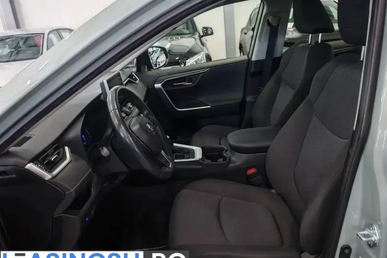Toyota RAV4 din 2022 cu 96.873 km - oferta TOY212047 - foto 8
