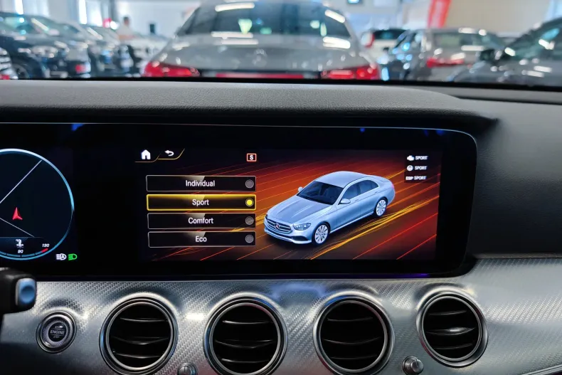 Mercedes-Benz E din 2021 cu 123.447 km - oferta MER212048 - foto 14