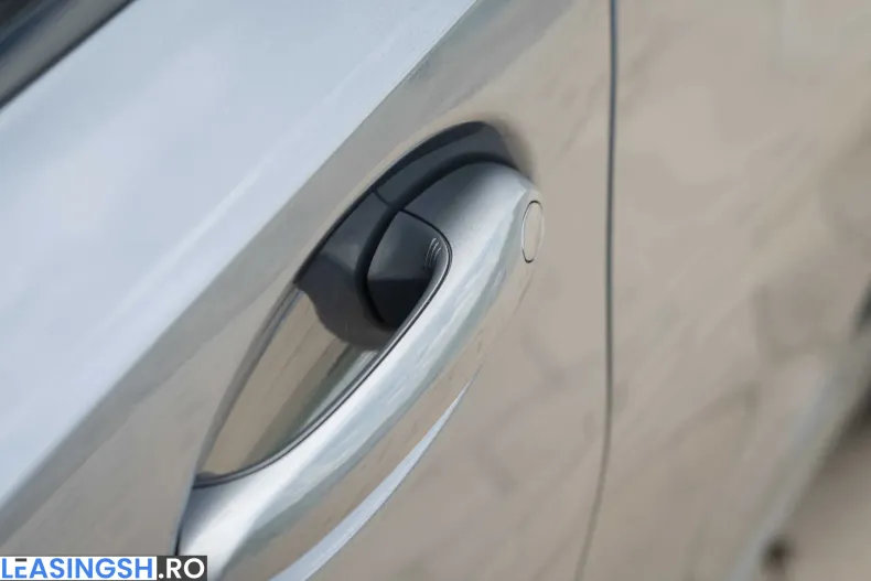 BMW 330e (Seria 3) din 2022 cu 178.507 km - oferta BMW212057 - foto 34