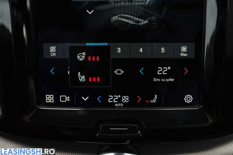 Volvo XC60 din 2021 cu 129.960 km - oferta VOL212058 - foto 28