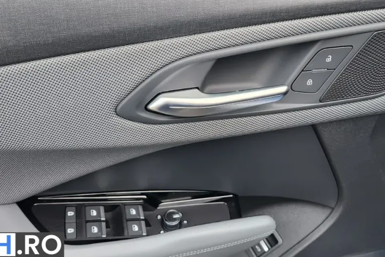 Audi Q3 din 2025 cu 0 km - oferta AUD212060 - foto 19