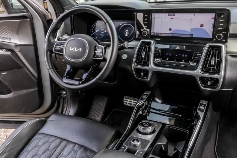 Kia Sorento din 2022 cu 120.000 km - oferta KIA212075 - foto 7