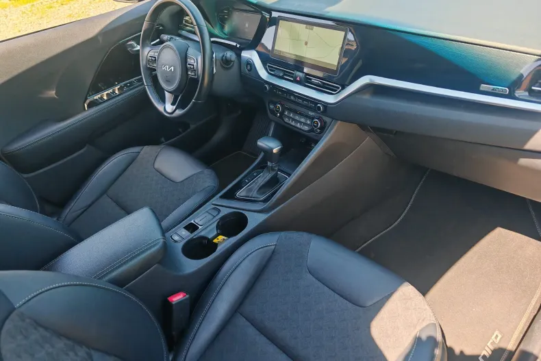 Kia Niro din 2022 cu 83.275 km - oferta KIA212078 - foto 6