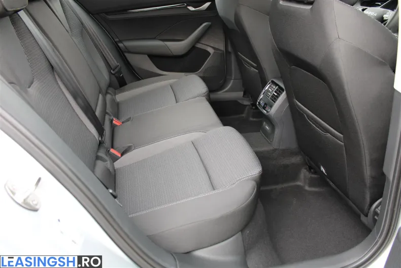 Skoda Octavia din 2025 cu 6 km - oferta SKO212086 - foto 14