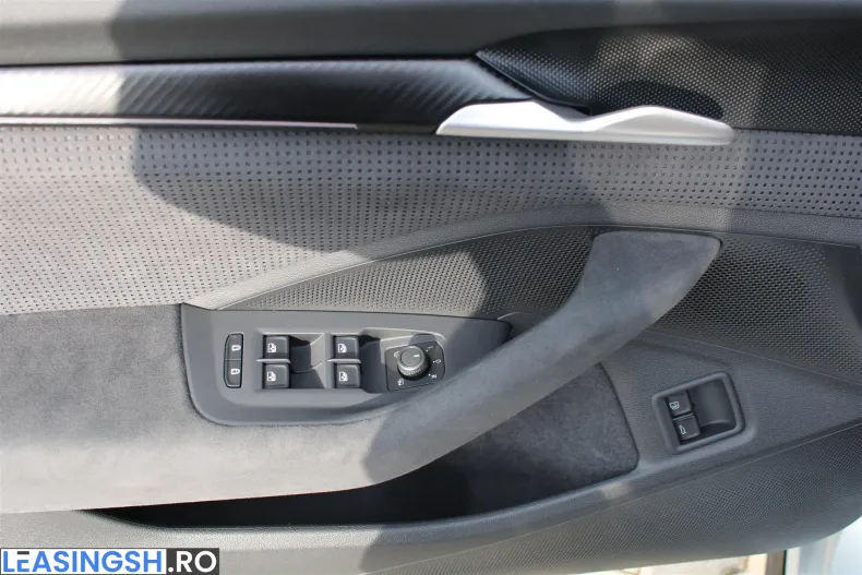 Skoda Superb din 2025 cu 5 km - oferta SKO212087 - foto 9