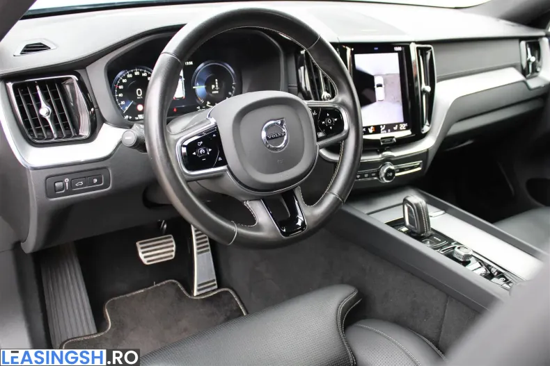 Volvo XC60 din 2020 cu 68.615 km - oferta VOL212088 - foto 11