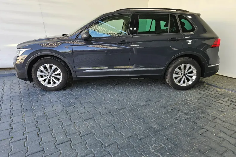 Volkswagen Tiguan din 2021 cu 32.316 km - oferta VOL212093 - foto 2