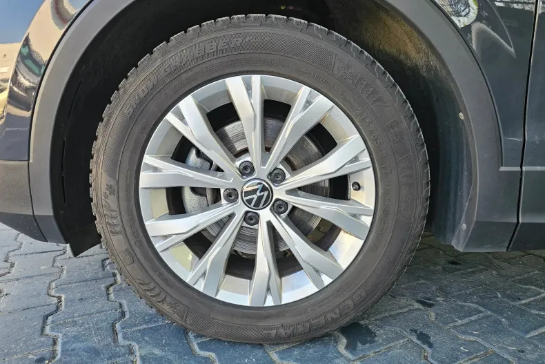 Volkswagen Tiguan din 2021 cu 32.316 km - oferta VOL212093 - foto 4