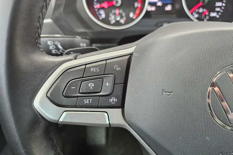 Volkswagen Tiguan din 2021 cu 32.316 km - oferta VOL212093 - foto 12