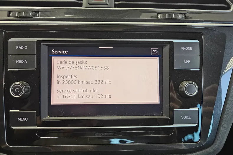 Volkswagen Tiguan din 2021 cu 32.316 km - oferta VOL212093 - foto 14