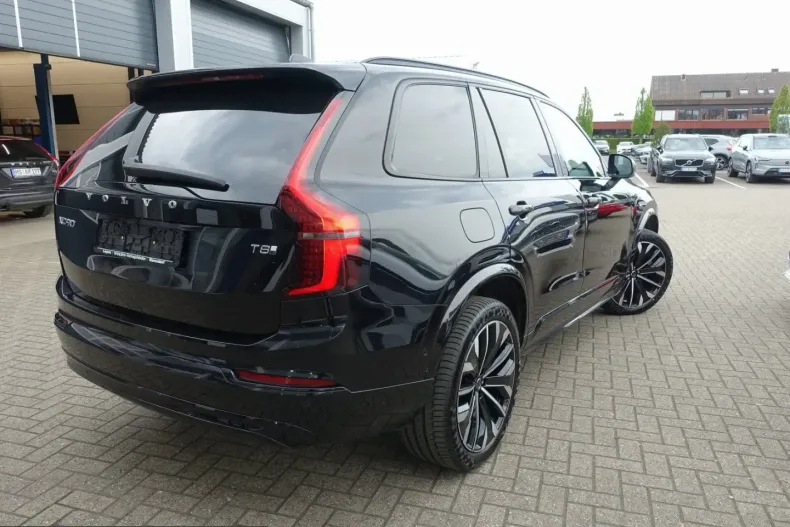 Volvo XC90 din 2025 cu 26.250 km - oferta VOL212100 - foto 2