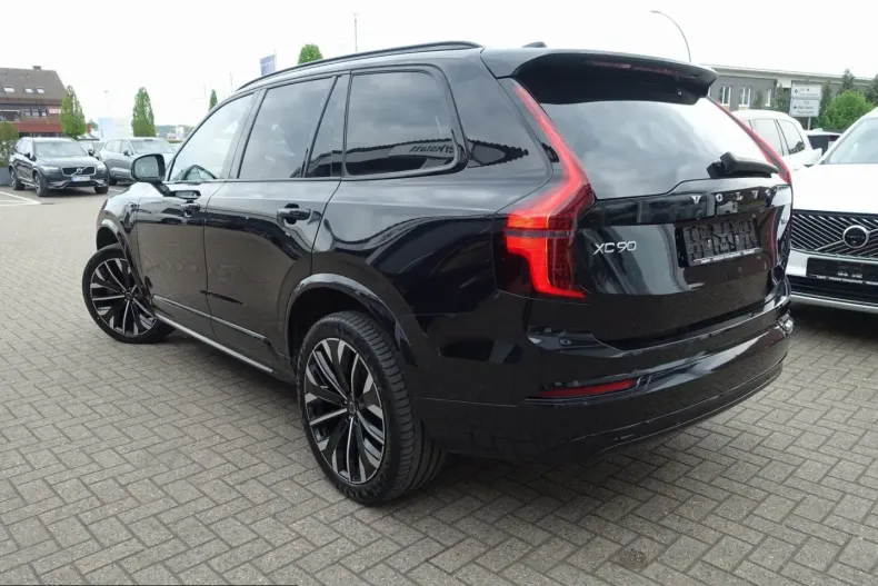 Volvo XC90 din 2025 cu 26.250 km - oferta VOL212100 - foto 4
