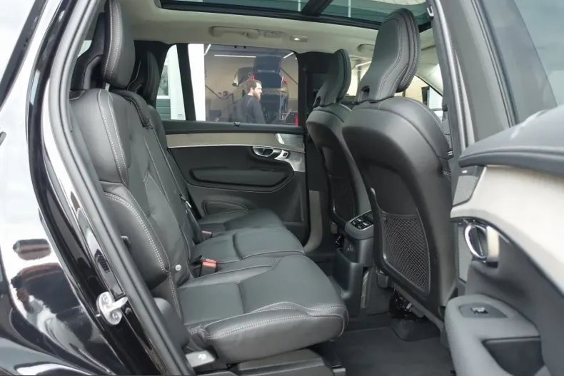 Volvo XC90 din 2025 cu 26.250 km - oferta VOL212100 - foto 10