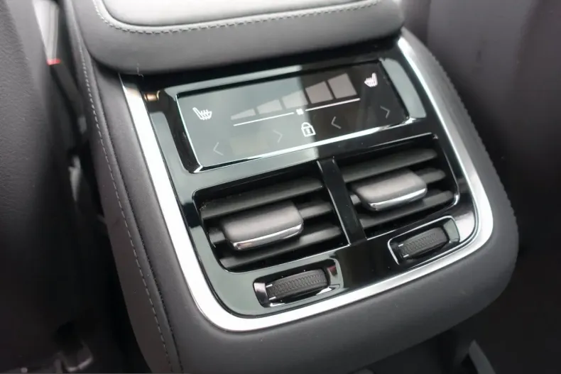 Volvo XC90 din 2025 cu 26.250 km - oferta VOL212100 - foto 20