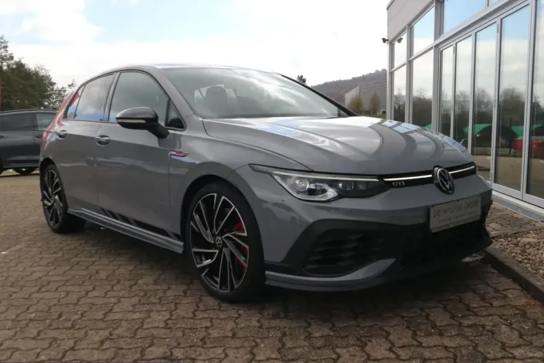 Volkswagen Golf din 2023 cu 38.900 km - oferta VOL212101 - foto 7
