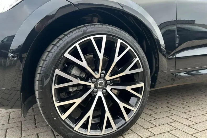 Volvo XC60 din 2025 cu 26.200 km - oferta VOL212104 - foto 9