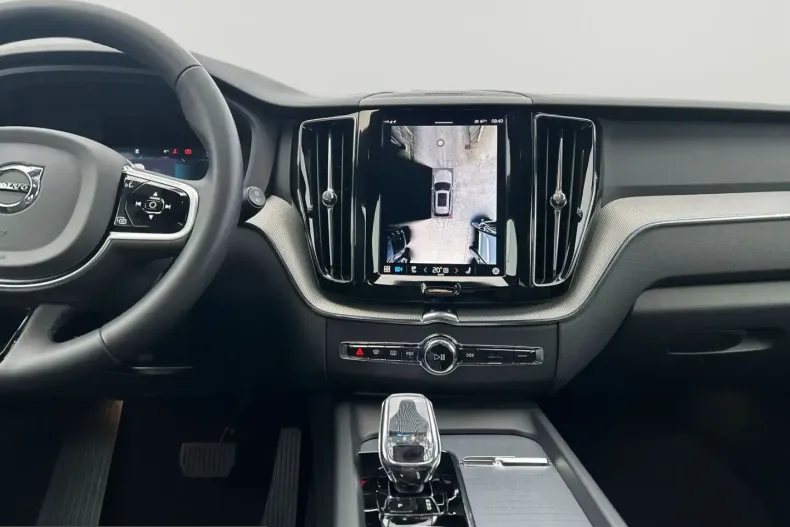 Volvo XC60 din 2025 cu 26.200 km - oferta VOL212104 - foto 12