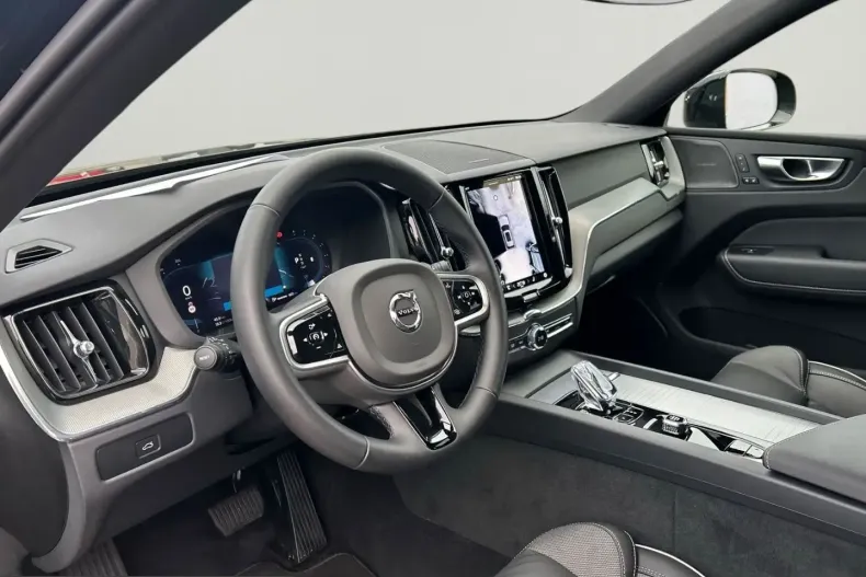 Volvo XC60 din 2025 cu 26.200 km - oferta VOL212104 - foto 14