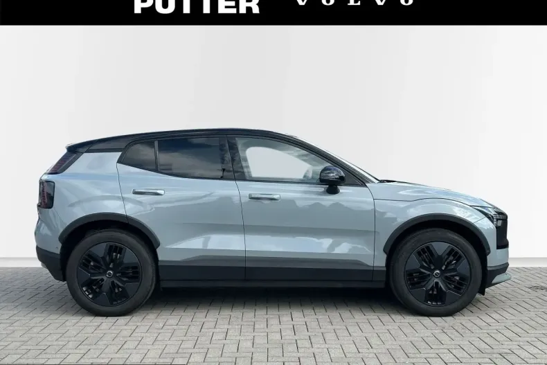 Volvo EX30 din 2025 cu 10.400 km - oferta VOL212105 - foto 6