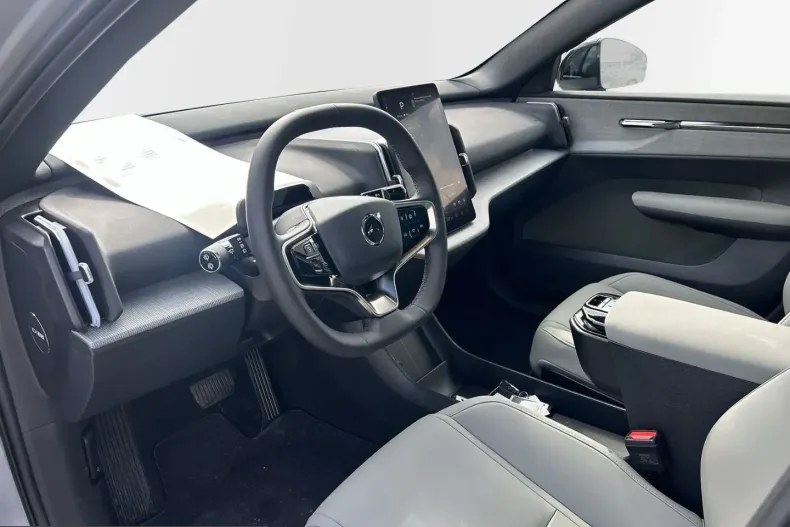 Volvo EX30 din 2025 cu 10.400 km - oferta VOL212105 - foto 14