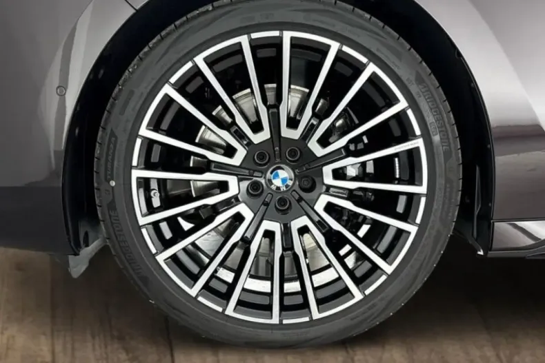 BMW 740 (Seria 7) din 2026 cu 10.000 km - oferta BMW212109 - foto 26