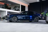 BMW 750 (Seria 7) din 2022 cu 72.372 km - oferta BMW212116 - foto 2