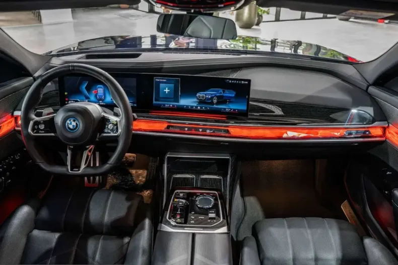 BMW 750 (Seria 7) din 2022 cu 72.372 km - oferta BMW212116 - foto 12