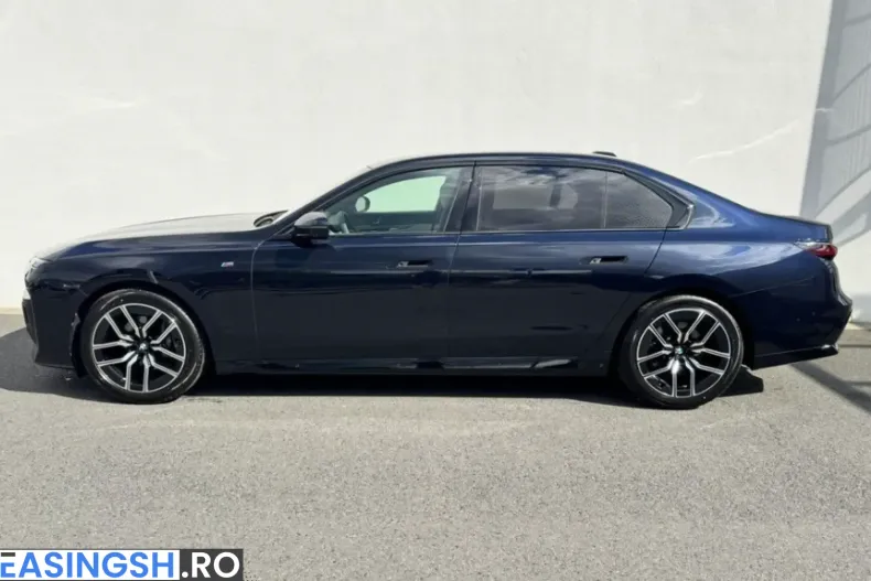 BMW 740 (Seria 7) din 2025 cu 17.999 km - oferta BMW212123 - foto 4
