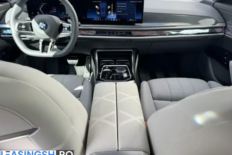 BMW 740 (Seria 7) din 2025 cu 17.999 km - oferta BMW212123 - foto 8