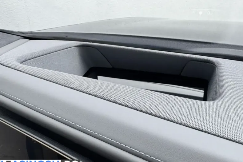 BMW 740 (Seria 7) din 2025 cu 17.999 km - oferta BMW212123 - foto 16