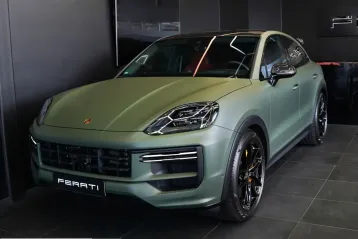 Porsche Cayenne din 2024 - oferta POR212126