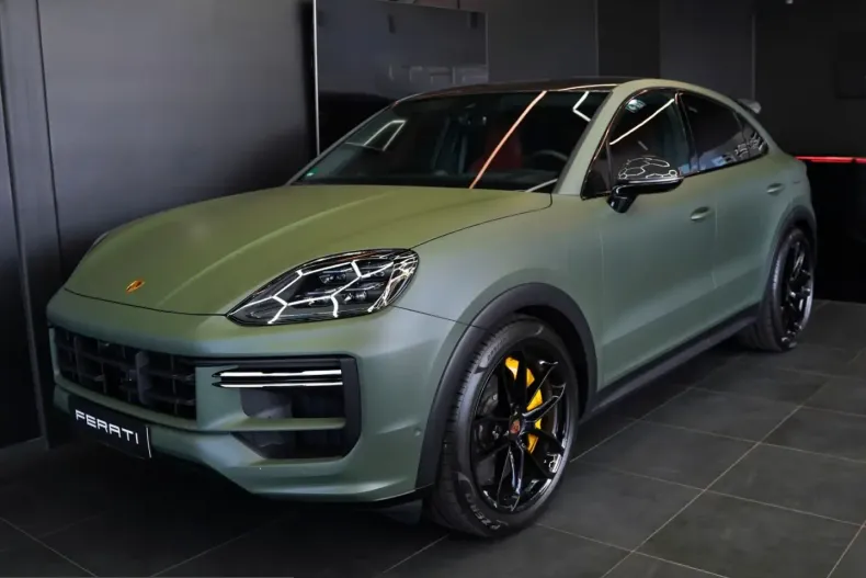 Porsche Cayenne din 2024 cu 28.000 km - oferta POR212126 - foto 2
