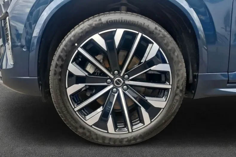 Volvo XC90 din 2025 cu 28.482 km - oferta VOL212129 - foto 7
