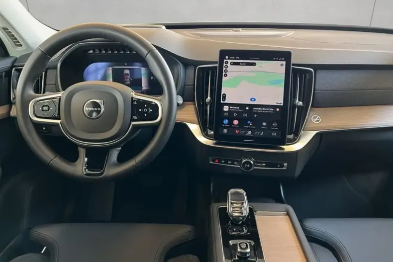Volvo XC90 din 2025 cu 20.716 km - oferta VOL212131 - foto 13