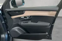 Volvo XC90 din 2025 cu 20.716 km - oferta VOL212131 - foto 20