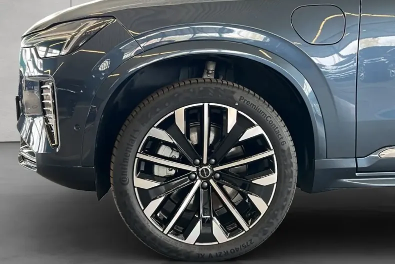 Volvo XC90 din 2025 cu 20.716 km - oferta VOL212131 - foto 28