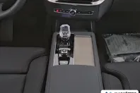 Volvo XC90 din 2025 cu 18.282 km - oferta VOL212133 - foto 11