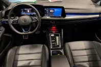 Volkswagen Golf din 2023 cu 27.850 km - oferta VOL212140 - foto 16