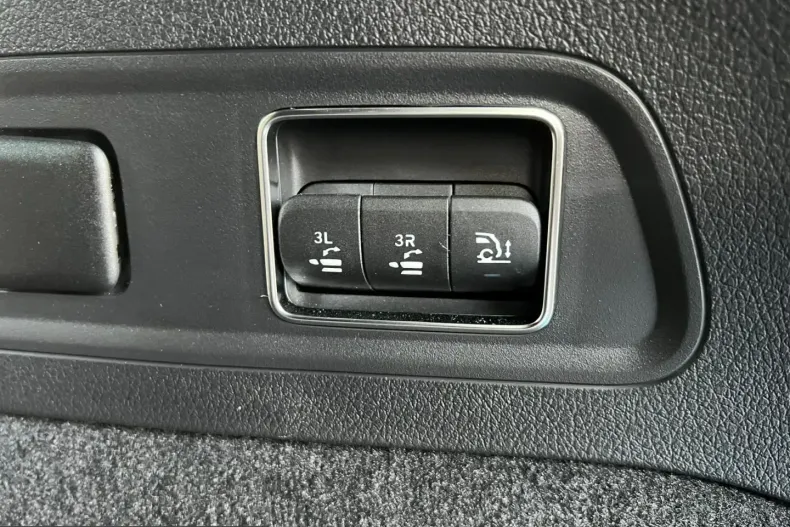 Mercedes-Benz GLS 450 (Clasa GLS) din 2025 cu 35.000 km - oferta MER212141 - foto 7